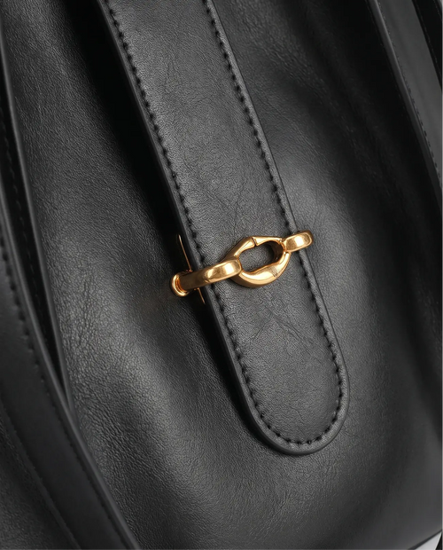 Odette Noir Sellier